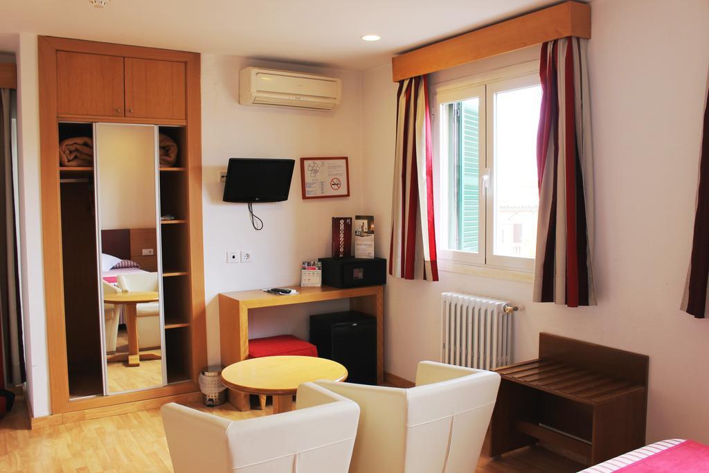 Hotel Amic Colon Palma Kültér fotó