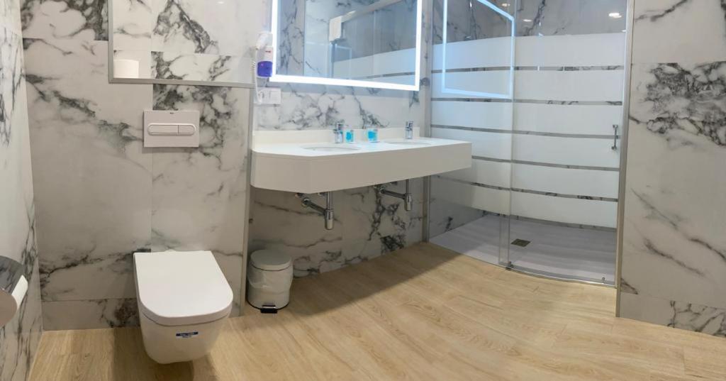 Hotel Amic Colon Palma Kültér fotó